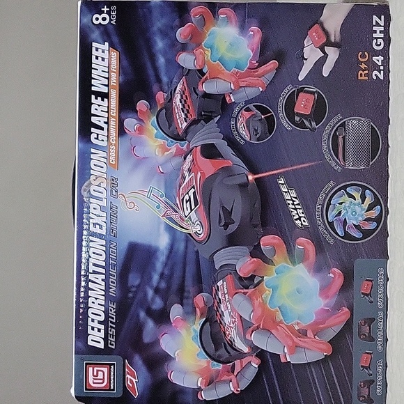 NIB Deformation Explosion Glare Wheel RC Gesture Induction Stunt Car‎ - Picture 2 of 12